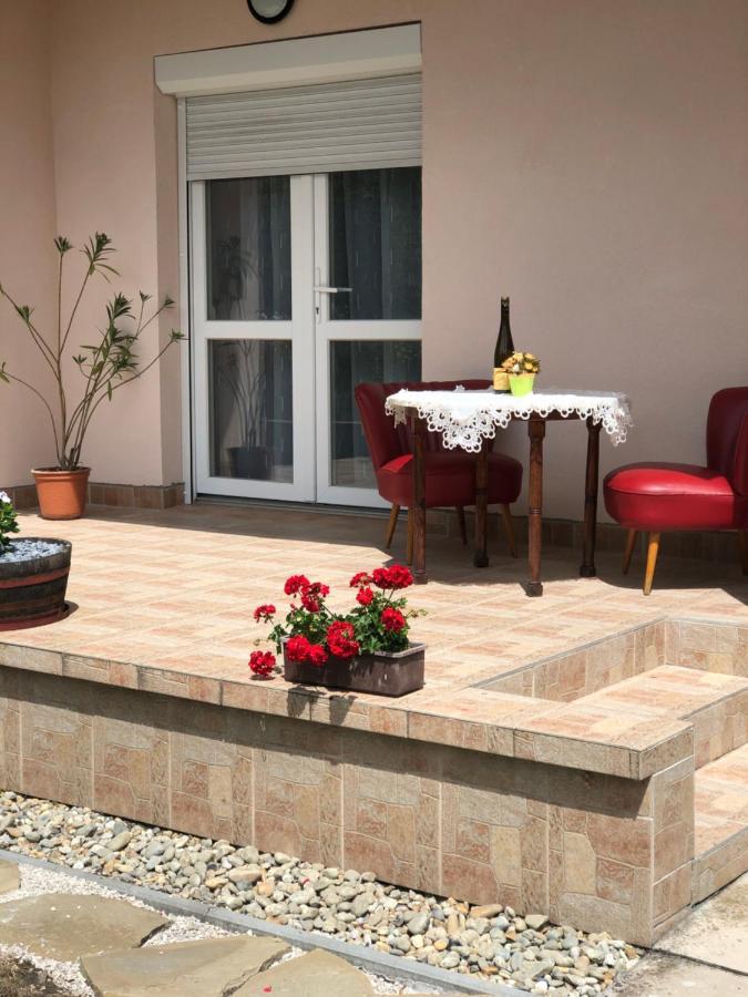 Villa Betti à Balatonkeresztúr Extérieur photo