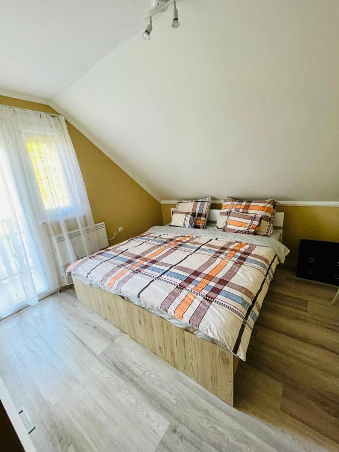 Villa Betti à Balatonkeresztúr Extérieur photo
